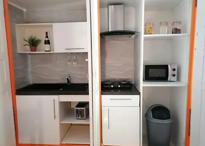 Les Iris 34 Doublon Laroque